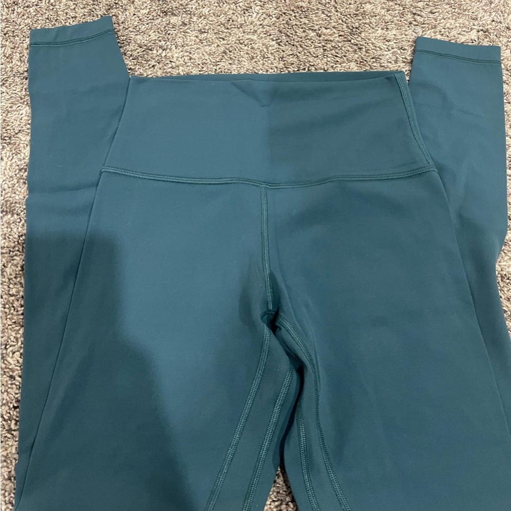 Lululemon size 6 align leggings